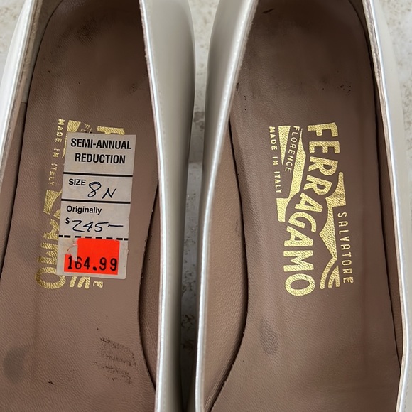 SALVATORE FERRAGAMO FLORENCE SLIP ON HEELS - Picture 14 of 15